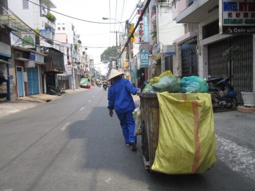 Independent waste collector, Vietnam. Photo credit: USAID